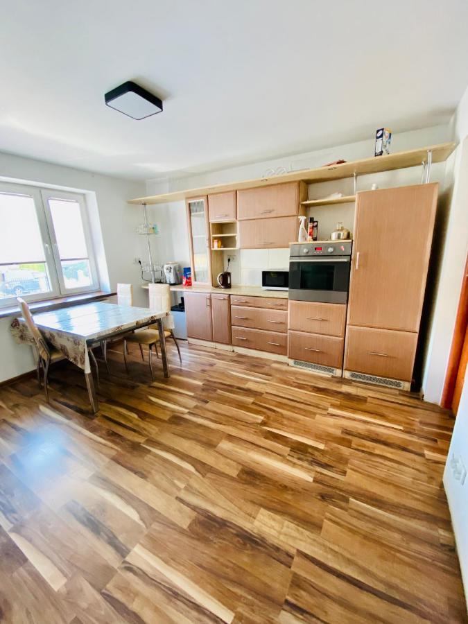 Komfortowy Dla Dwojga Z Balkonem Marcinkowicka Homestay *