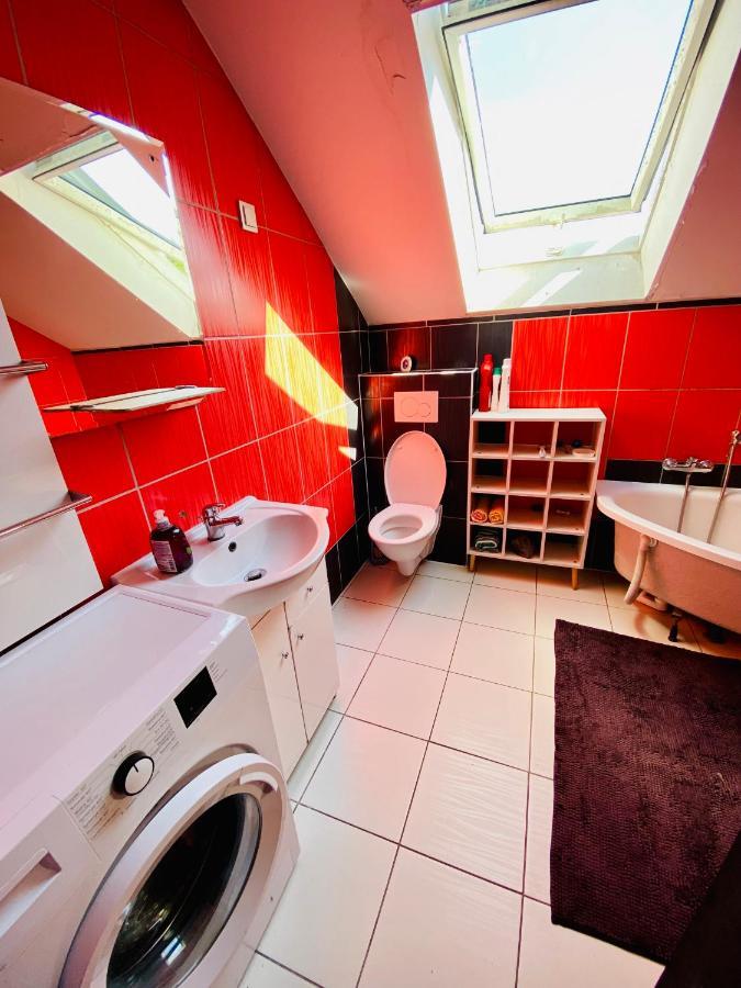 Homestay Komfortowy Dla Dwojga Z Balkonem Marcinkowicka